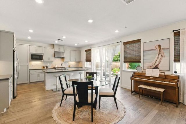 1571 Castlewood Place, Gilroy, CA 95020