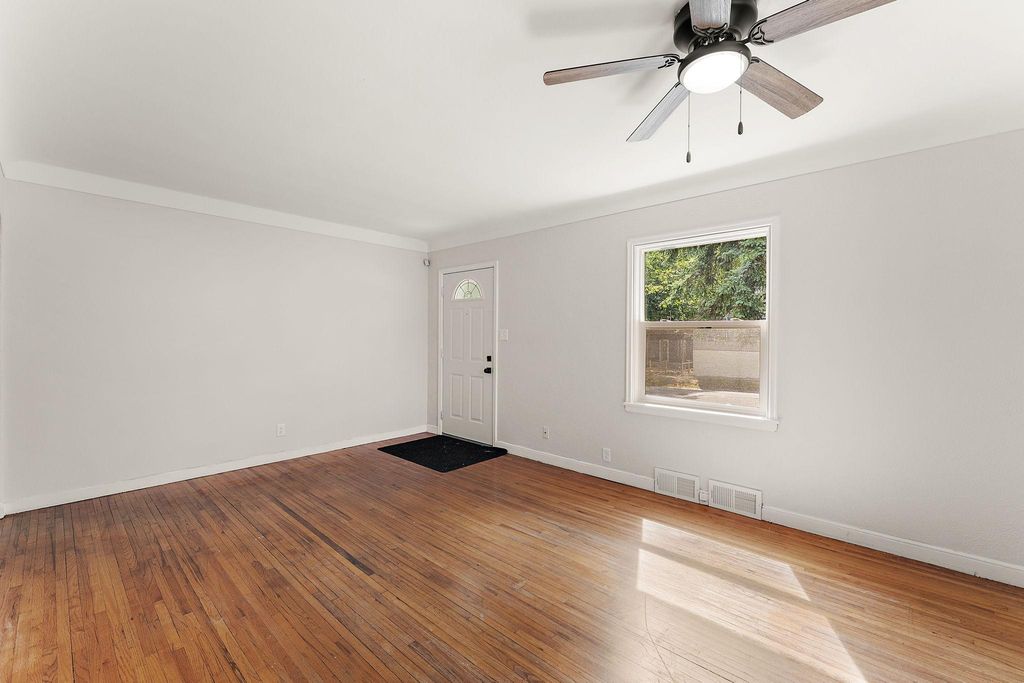 1077 Blair Avenue, Saint Paul, MN 55104 — photo 5