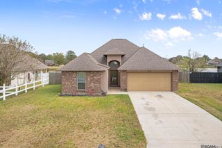41481 Hearthstone Ave, Prairieville, LA 70769