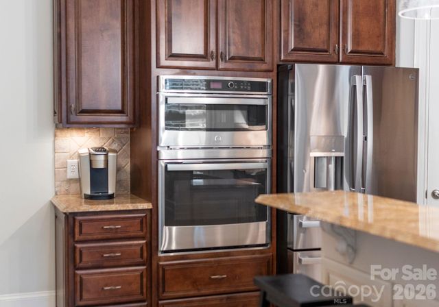 6708 Larrisa Court, Charlotte, NC 28226