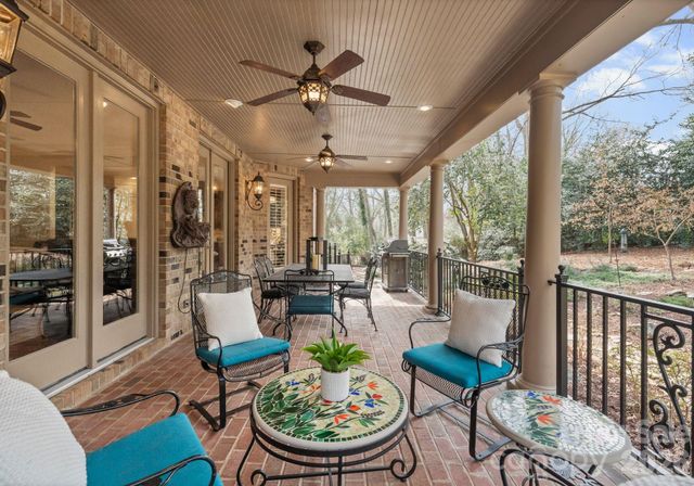 6708 Larrisa Court, Charlotte, NC 28226