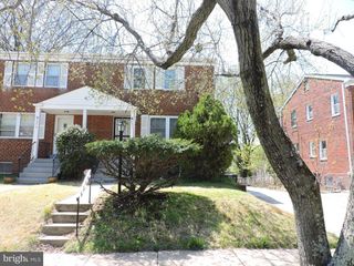 2311 KIRBY DR, Temple Hills, MD 20748