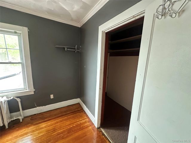 15 Allen Street 2, Hempstead, NY 11550