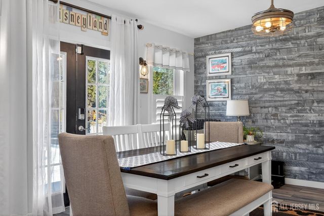 151 Beechwood Avenue, Middlesex, NJ 08846