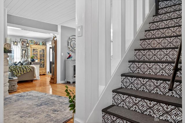 151 Beechwood Avenue, Middlesex, NJ 08846