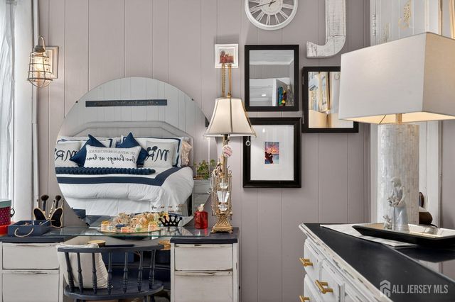 151 Beechwood Avenue, Middlesex, NJ 08846