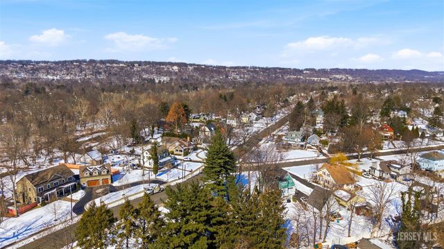 151 Beechwood Avenue, Middlesex, NJ 08846