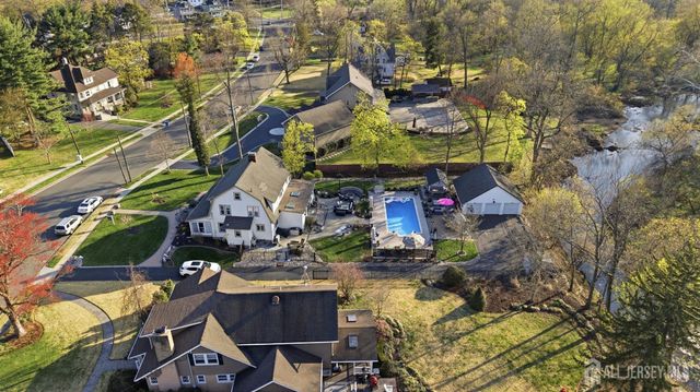 151 Beechwood Avenue, Middlesex, NJ 08846