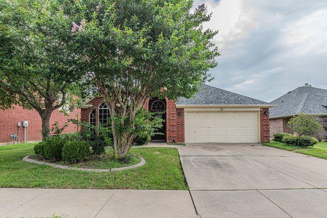 611 Primavera Drive, Arlington, TX 76002