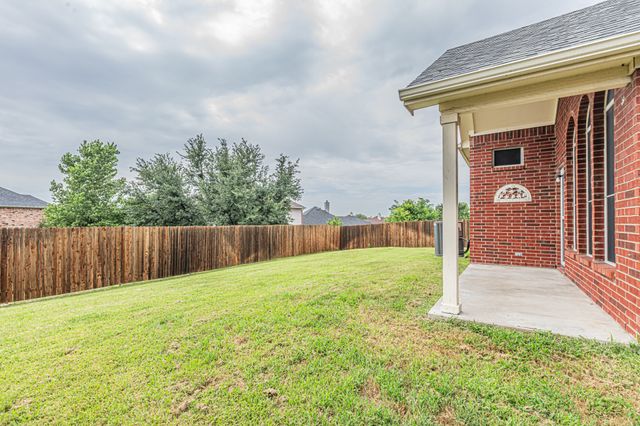 611 Primavera Drive, Arlington, TX 76002
