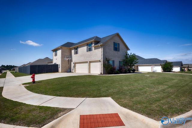 26442 Ashland Ridge Lane, Athens, AL 35613