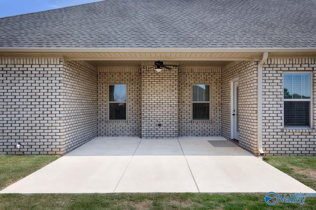 26442 Ashland Ridge Lane, Athens, AL 35613