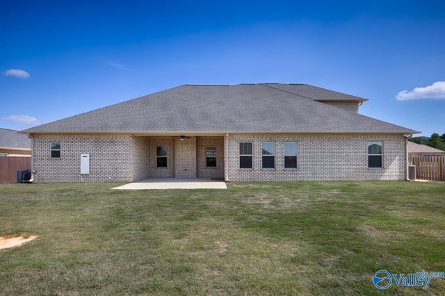 26442 Ashland Ridge Lane, Athens, AL 35613