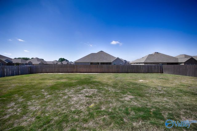26442 Ashland Ridge Lane, Athens, AL 35613