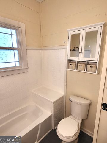 210 Parker Avenue N, Brooklet, GA 30415