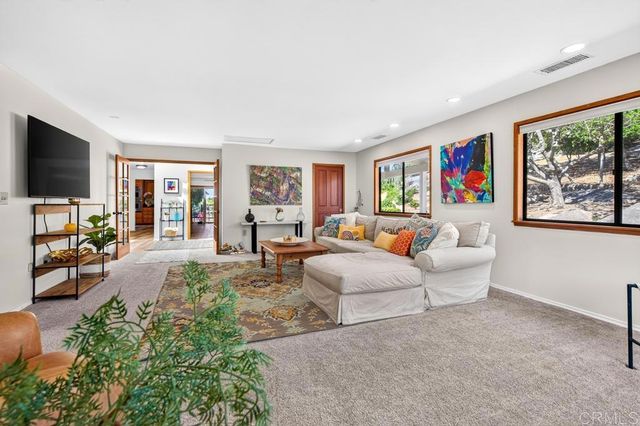 21041 Black Canyon Road, Ramona, CA 92065