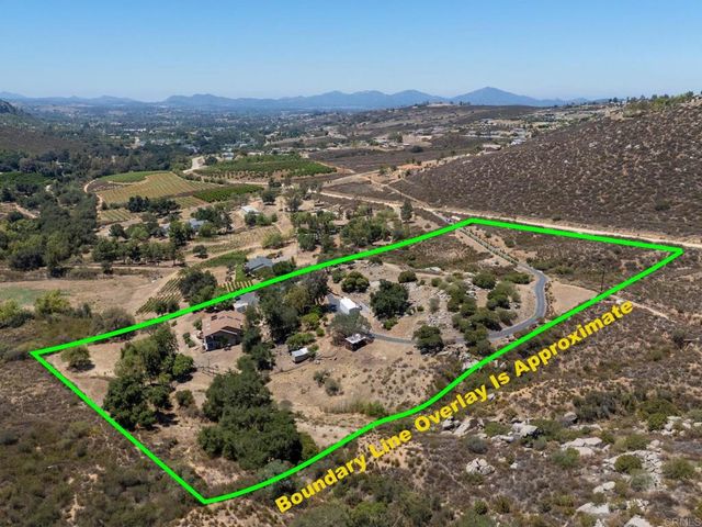 21041 Black Canyon Road, Ramona, CA 92065