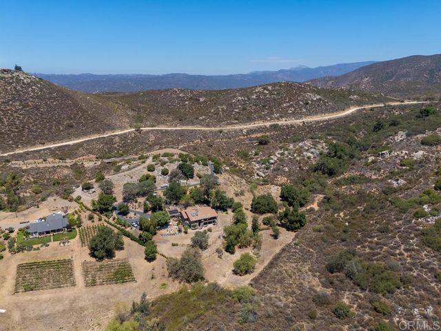 21041 Black Canyon Road, Ramona, CA 92065