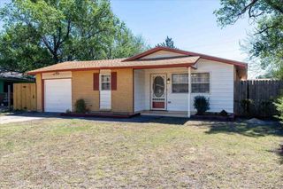 526 NW Glendale Dr, Lawton, OK 73507