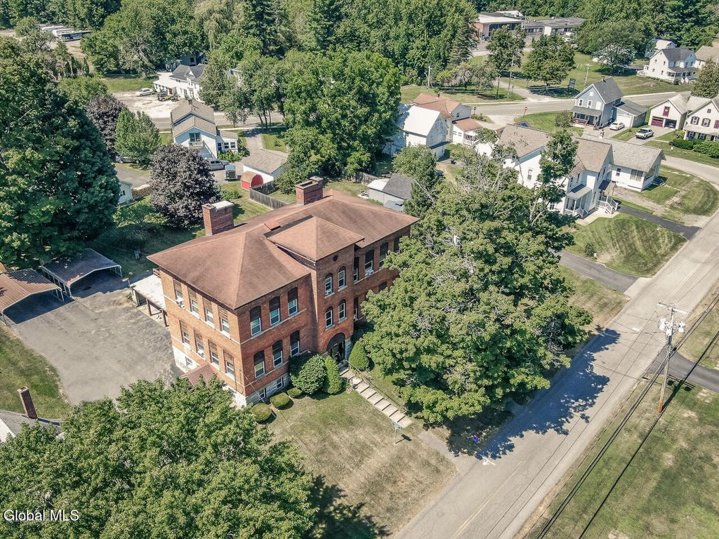 39-41 Haskell Street, Hagaman, NY 12086