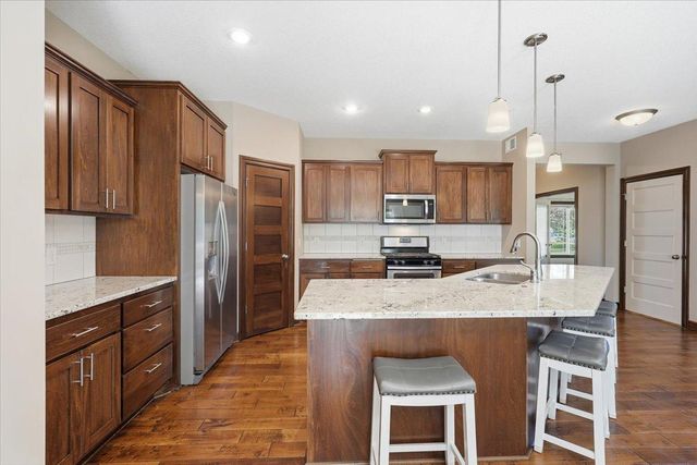 732 158th Avenue NW, Andover, MN 55304