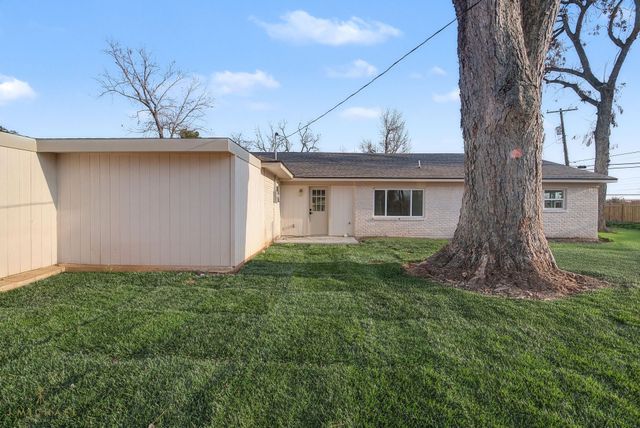 3916 Ella Street, Bossier City, LA 71112