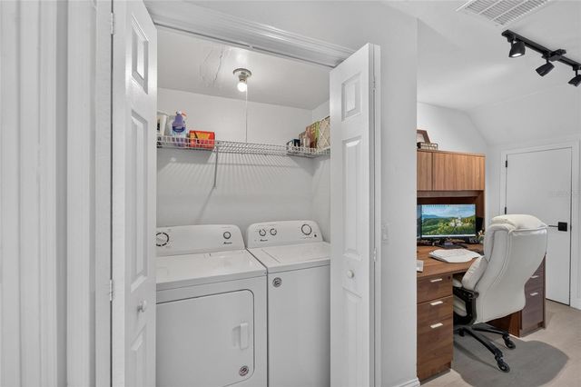 5205 OAK CHARTER COURT, Temple Terrace, FL 33617