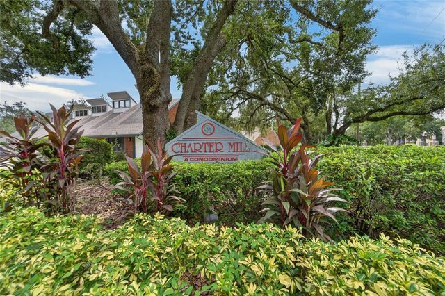 5205 OAK CHARTER COURT, Temple Terrace, FL 33617