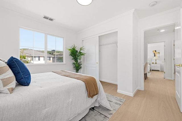 34306 Torrey Pine Ln, Union City, CA 94587