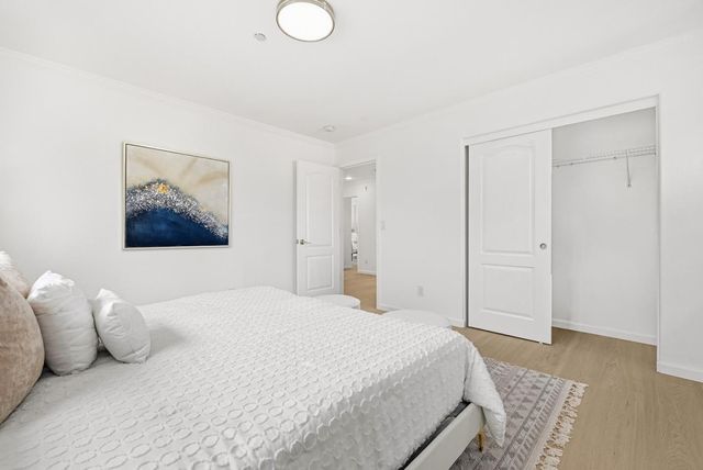 34306 Torrey Pine Ln, Union City, CA 94587