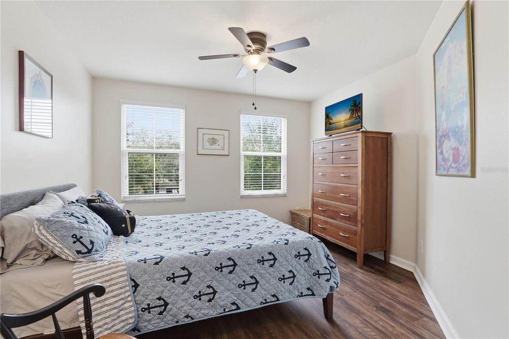 Image 20 of property listing at 5335 HIDDEN CYPRESS LANE, Oviedo, FL 32765