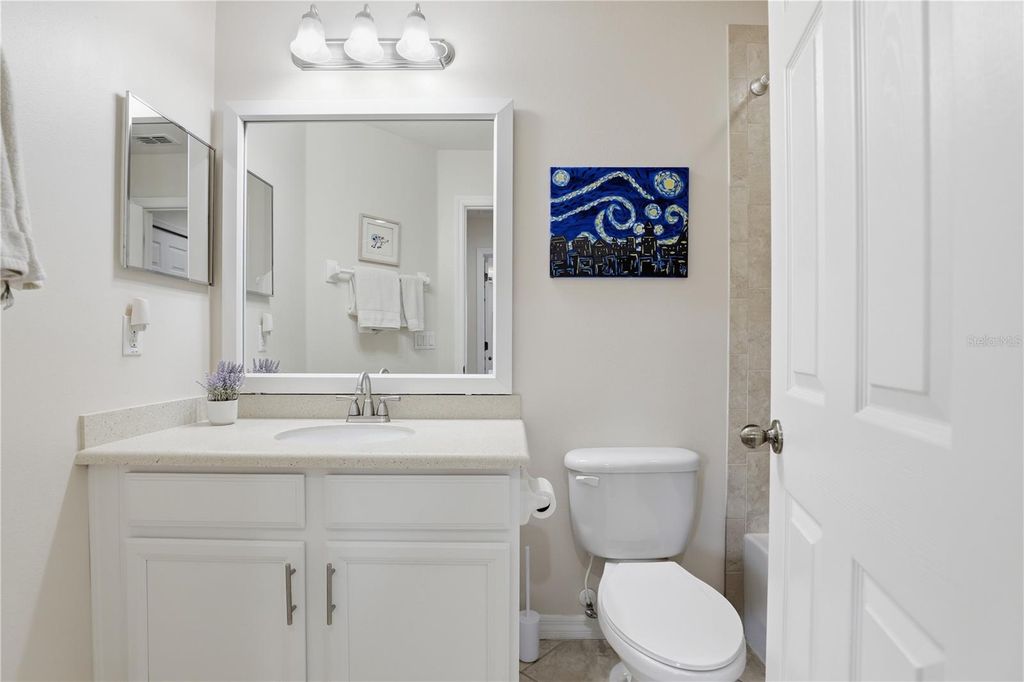 Image 22 of property listing at 5335 HIDDEN CYPRESS LANE, Oviedo, FL 32765