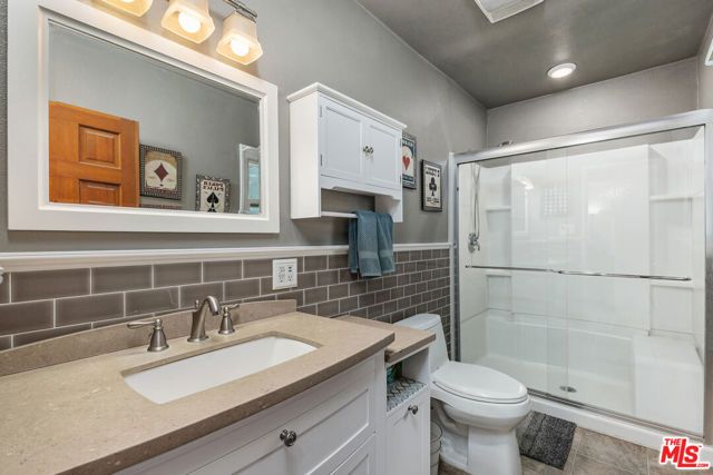 2144 N Pepper Street, Burbank, CA 91505