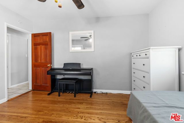 2144 N Pepper Street, Burbank, CA 91505