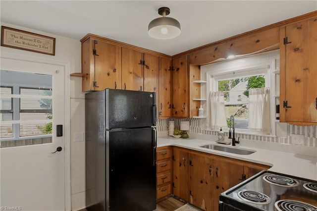 3113 Luther Street, Winston-salem, NC 27127