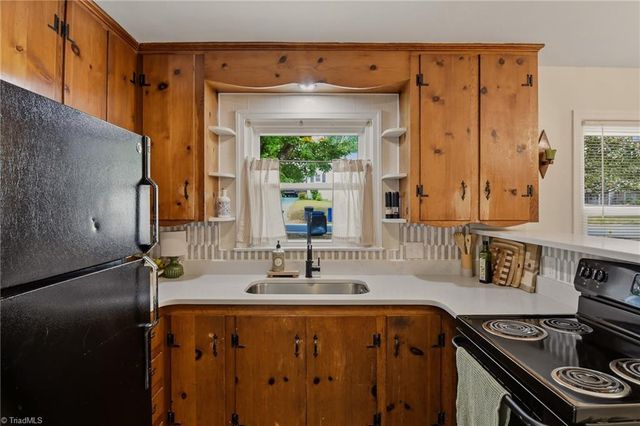 3113 Luther Street, Winston-salem, NC 27127