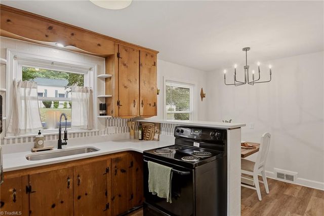 3113 Luther Street, Winston-salem, NC 27127
