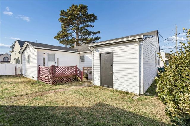 812 Winslow DR, Newport News, VA 23608