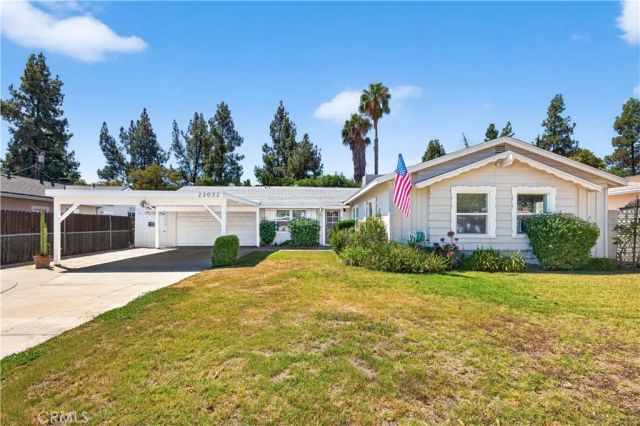 23032 Cohasset Street, West Hills, CA 91307