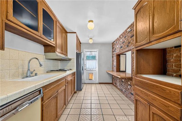 23032 Cohasset Street, West Hills, CA 91307