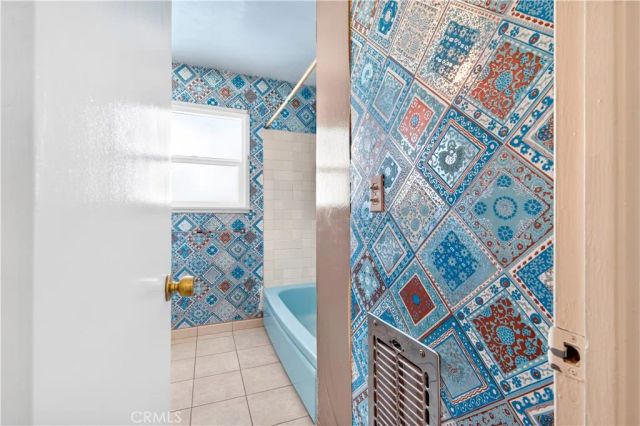 23032 Cohasset Street, West Hills, CA 91307
