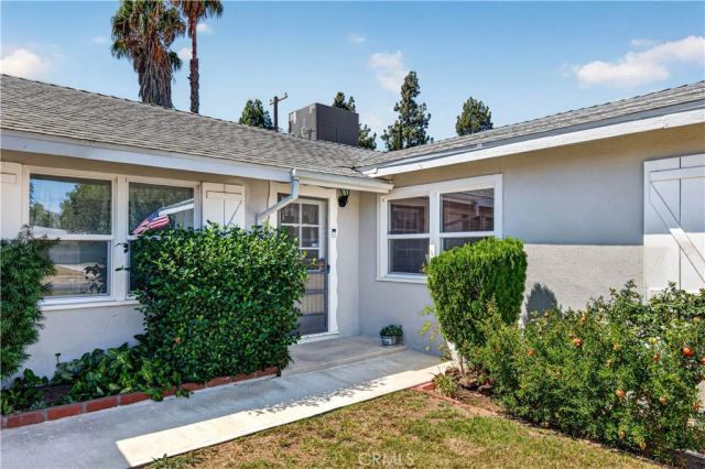 23032 Cohasset Street, West Hills, CA 91307