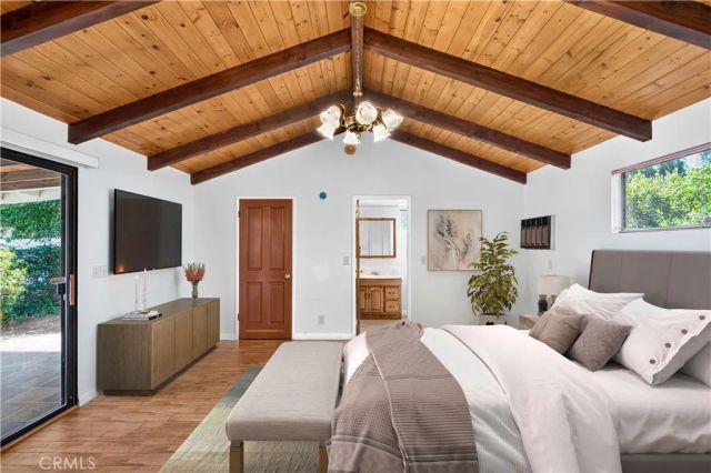 23032 Cohasset Street, West Hills, CA 91307