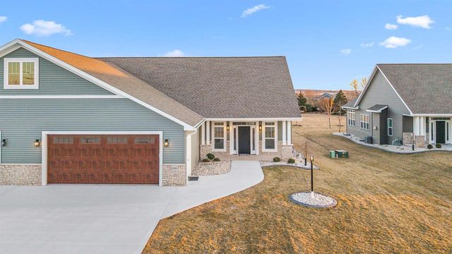 1386 LIGHTHOUSE VILLAGE ROAD, Fond Du Lac, WI 54937