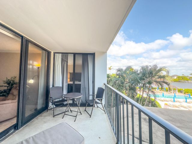 3545 S Ocean Boulevard 312, South Palm Beach, FL 33480