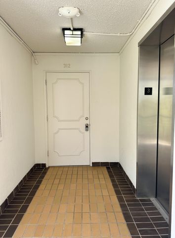 3545 S Ocean Boulevard 312, South Palm Beach, FL 33480