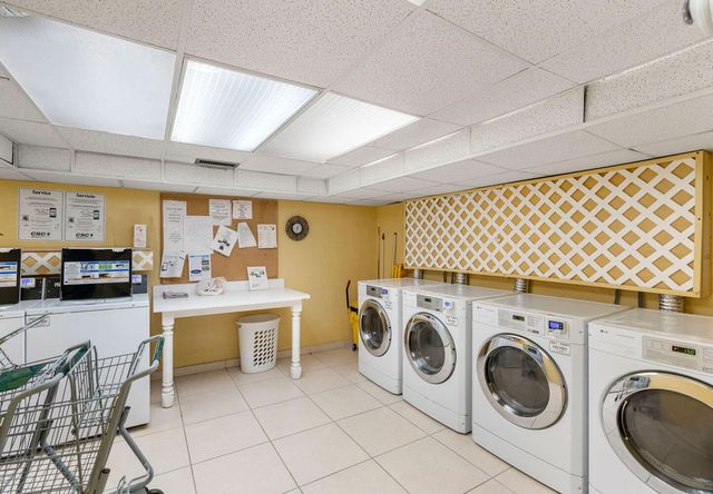 3545 S Ocean Boulevard 312, South Palm Beach, FL 33480