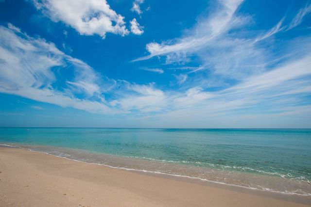 3545 S Ocean Boulevard 312, South Palm Beach, FL 33480