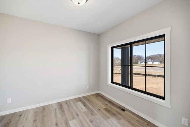 12917 295th Avenue NW, Princeton, MN 55371