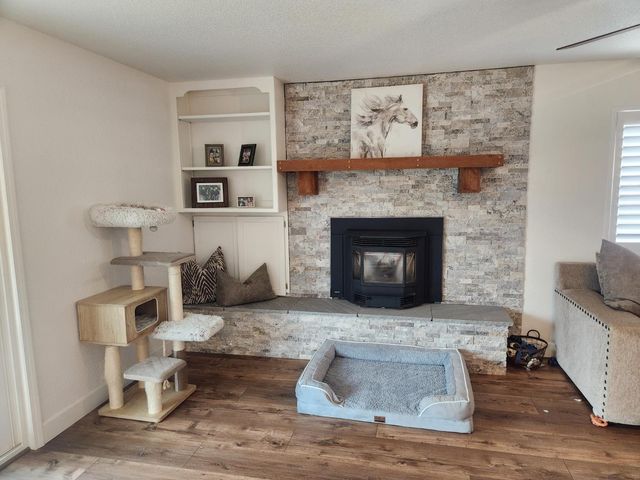 861 River Bluff Ct, Oakdale, CA 95361